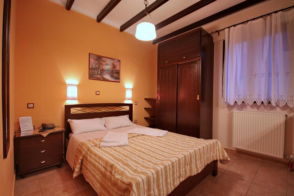 Appartement Melivoia à Vitina Extérieur photo